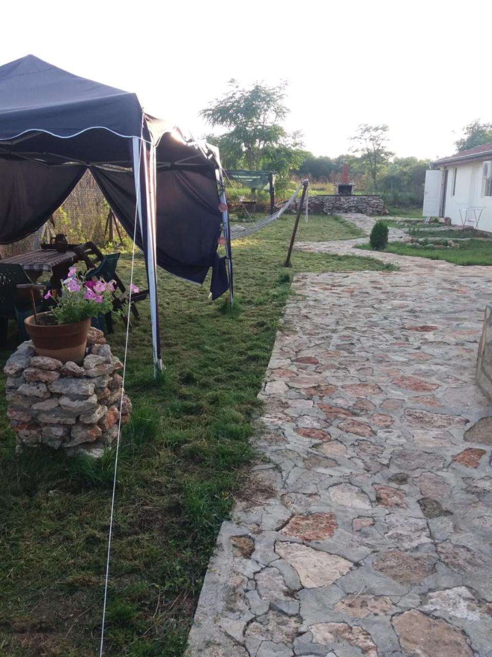 Guest House Viola Ezerets Buitenkant foto